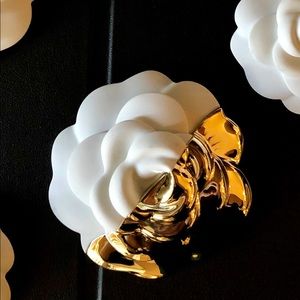 Chanel Camellia Christmas edition